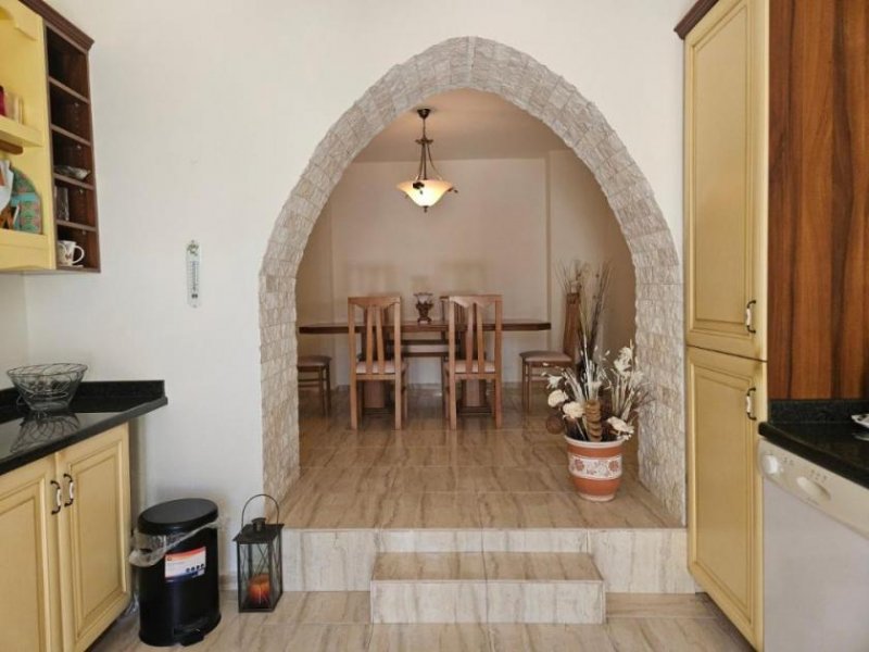 Kalo Chorio bei Chersonisos Kreta, Kalo Chorio: Traditionelles Steinhaus mit Dachterrasse und Meerblick zu verkaufen Haus kaufen